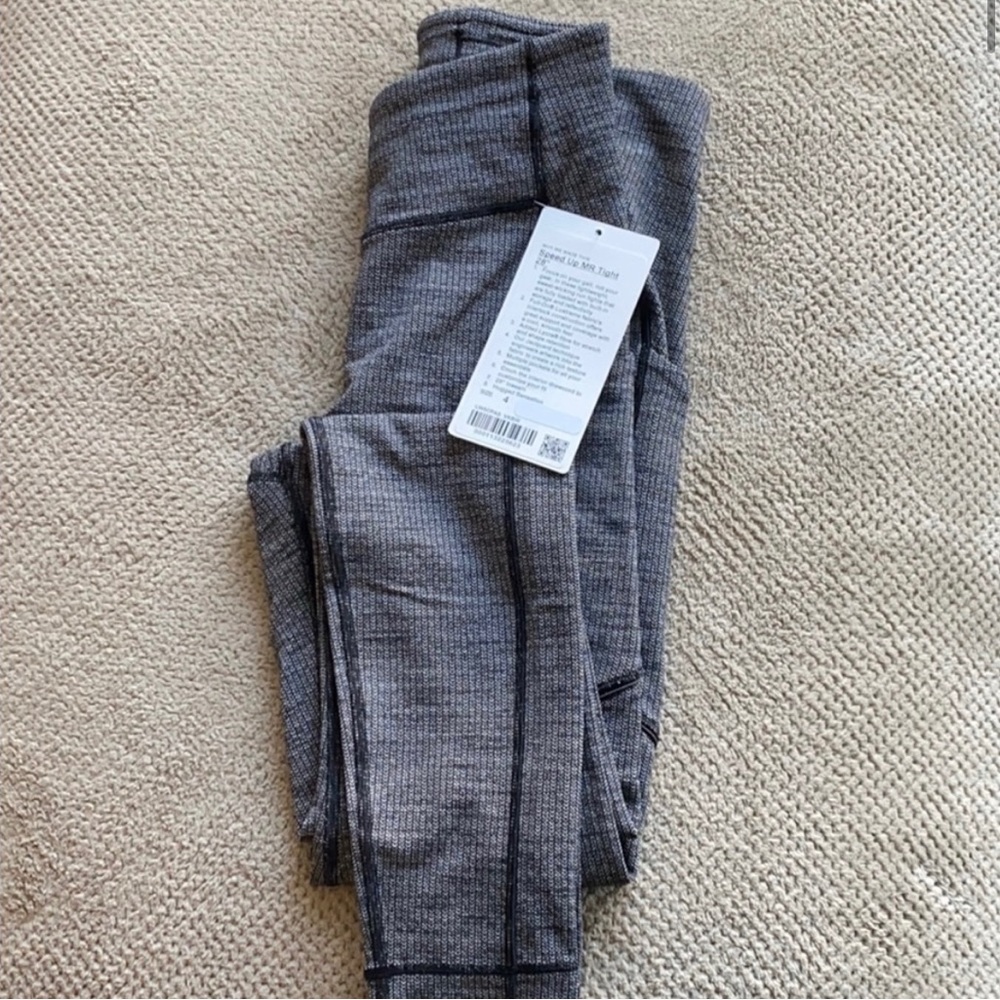 NWT Lululemon Speed Up Leggings 28”